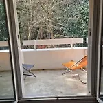 شقة Joli T2 Vue Sur Le Jardin Proche De Toulouse