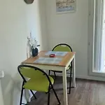 Joli T2 Vue Sur Le Jardin Proche De Toulouse شقة