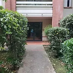 Joli T2 Vue Sur Le Jardin Proche De Toulouse شقة