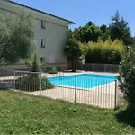 Joli T2 Vue Sur Le Jardin Proche De Toulouse
