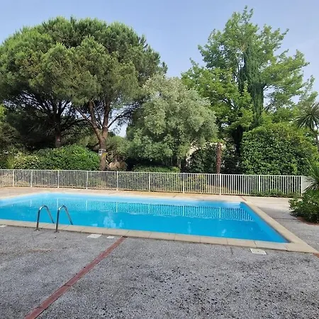 Joli T2 Vue Sur Le Jardin Proche De Toulouse