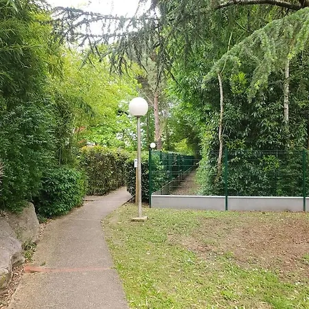 アパート Joli T2 Vue Sur Le Jardin Proche De Toulouse Launaguet