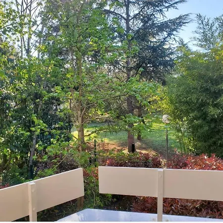 Joli T2 Vue Sur Le Jardin Proche De Toulouse Apartmán *
