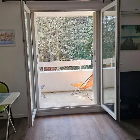 Joli T2 Vue Sur Le Jardin Proche De Toulouse Apartamento Launaguet