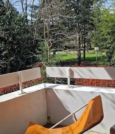 Joli T2 Vue Sur Le Jardin Proche De Toulouse *