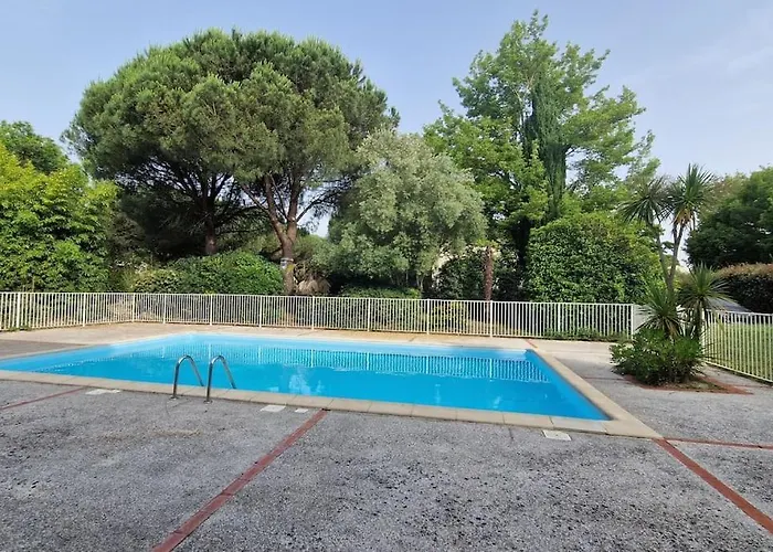 Joli T2 Vue Sur Le Jardin Proche De Toulouse