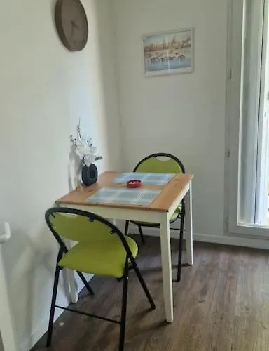 Joli T2 Vue Sur Le Jardin Proche De Toulouse Διαμέρισμα