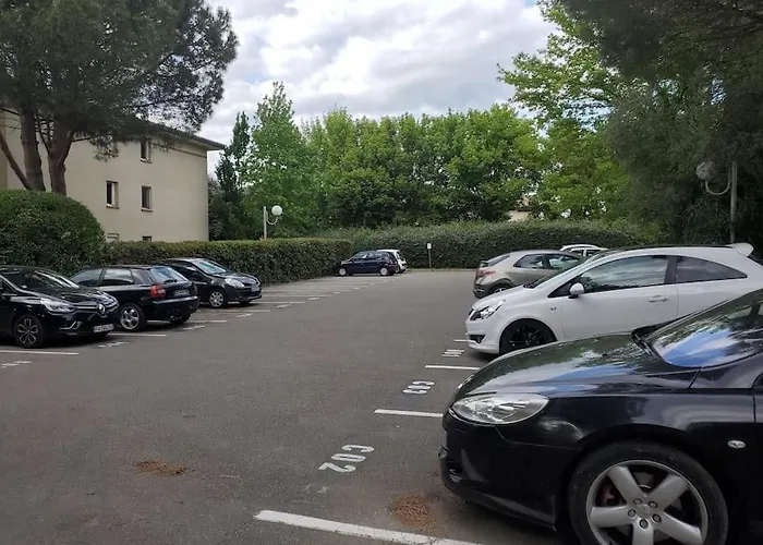 Joli T2 Vue Sur Le Jardin Proche De Toulouse Διαμέρισμα Launaguet